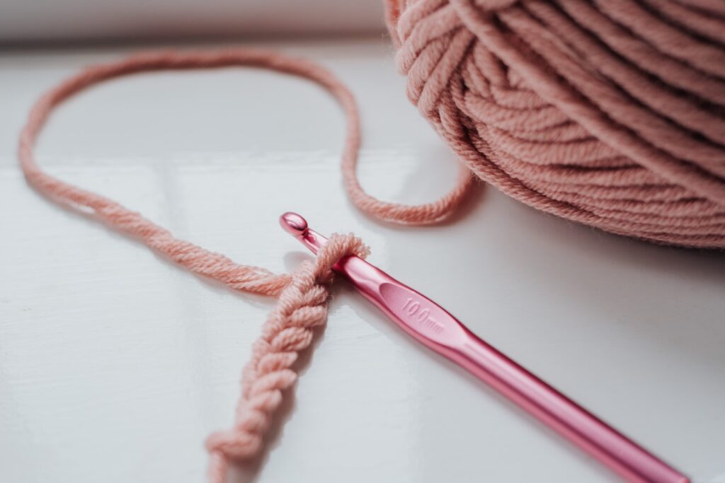 The Beginners Guide to How to Start Crocheting